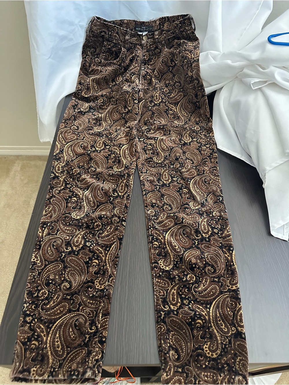 Pre-loved Vintage Guess by Georges Marciano Brown Paisley Velvet Texture Pants